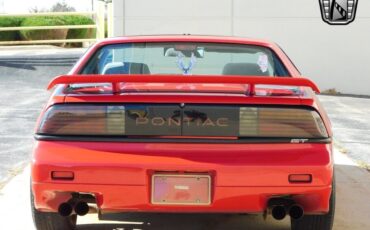 Pontiac-Fiero-Coupe-1988-Red-Gray-117117-5