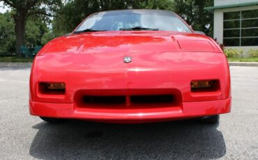 Pontiac-Fiero-Coupe-1988-Red-Gray-88520-10