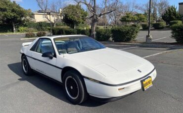 Pontiac-Fiero-formula-1988-white-213807-13