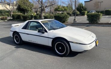 Pontiac-Fiero-formula-1988-white-213807-4