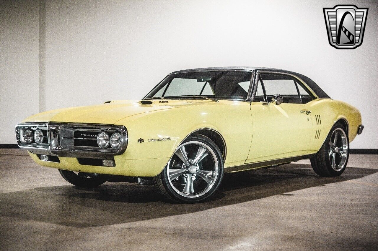 Pontiac-Firebird-1967-Yellow-Black-6677-2