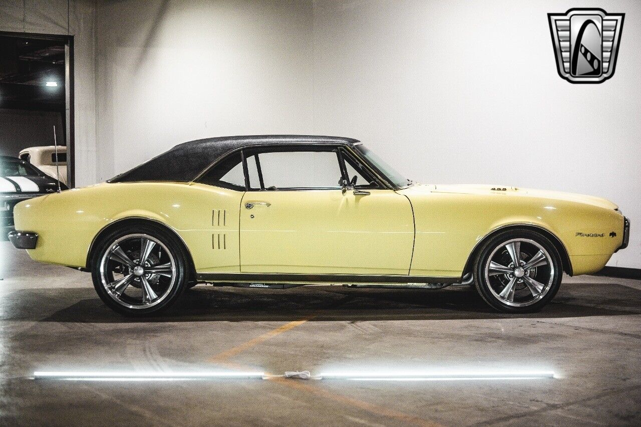 Pontiac-Firebird-1967-Yellow-Black-6677-9