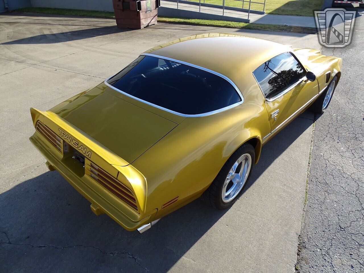 Pontiac-Firebird-1975-Gold-Black-32312-7