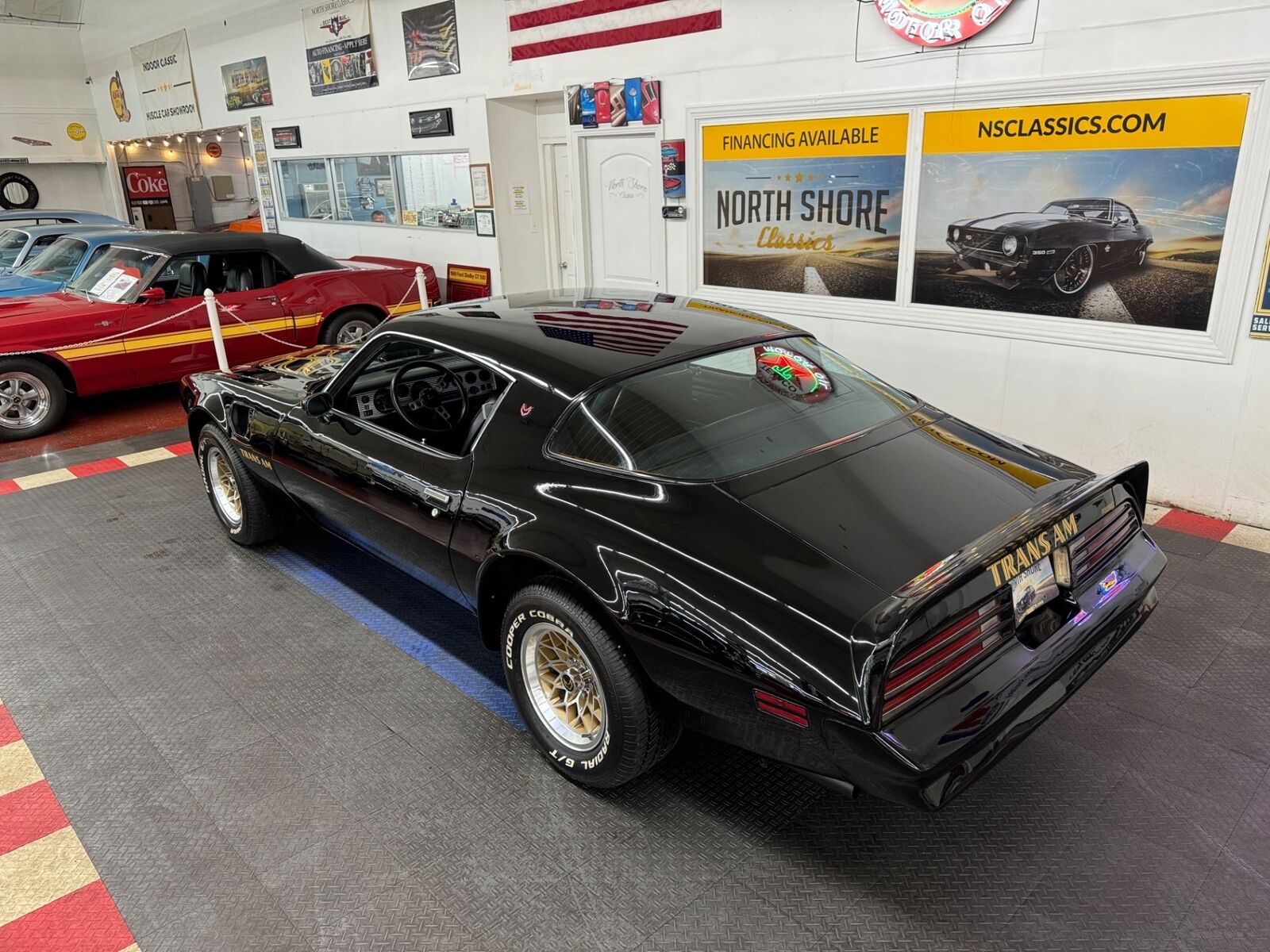 Pontiac-Firebird-1976-Black-Black-87280-2