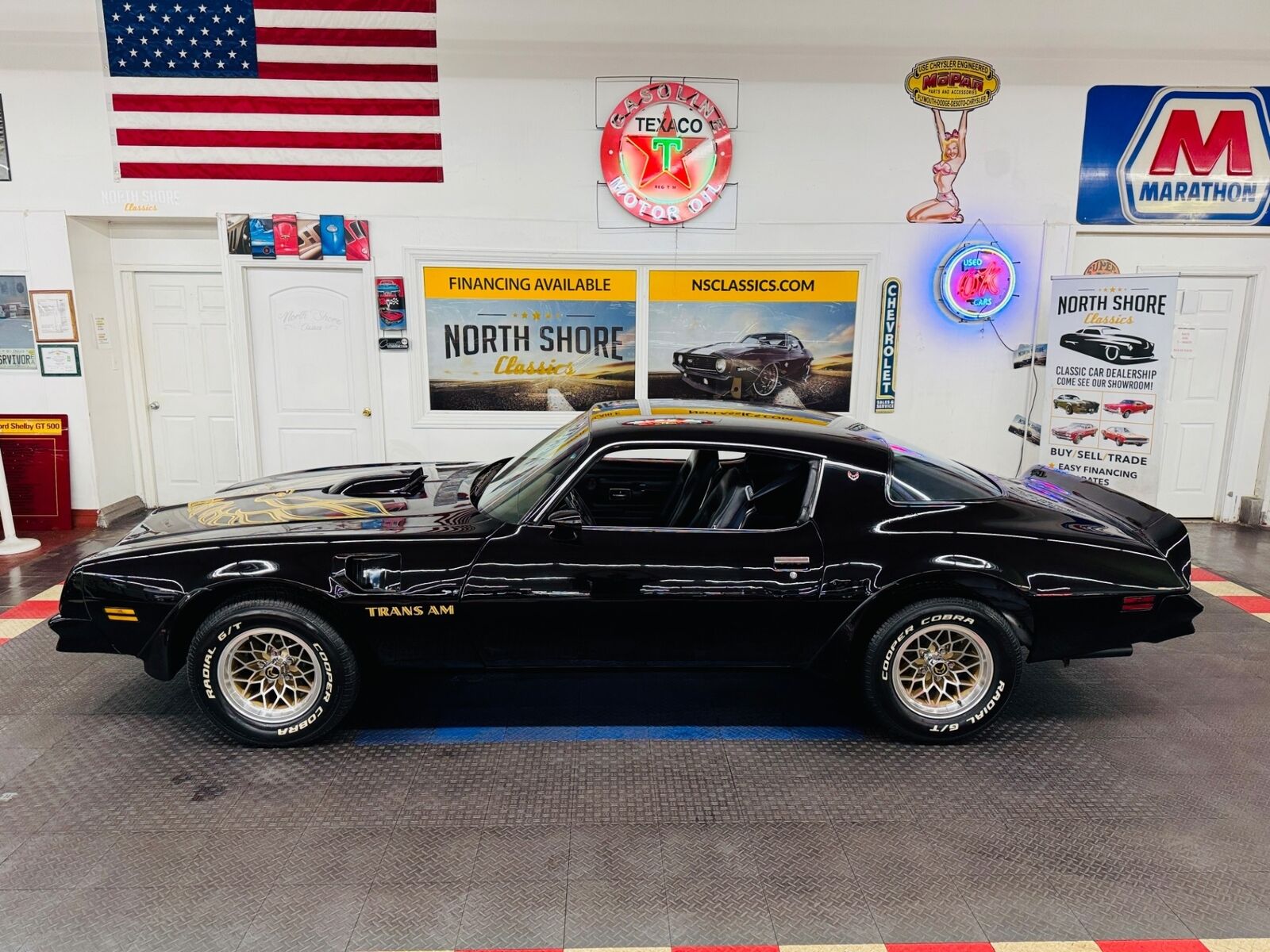 Pontiac-Firebird-1976-Black-Black-87280-3