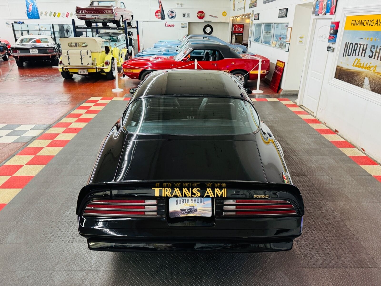 Pontiac-Firebird-1976-Black-Black-87280-33