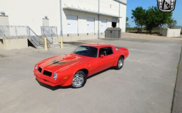 Pontiac-Firebird-1976-Red-Black-115137-10