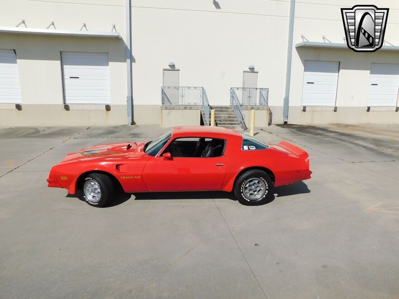 Pontiac-Firebird-1976-Red-Black-115137-9