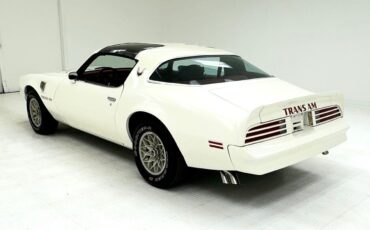 Pontiac-Firebird-1977-White-Red-23406-3