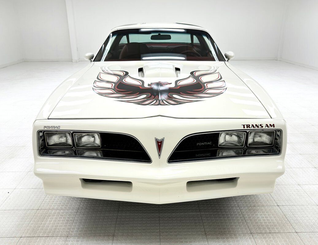 Pontiac-Firebird-1977-White-Red-23406-8