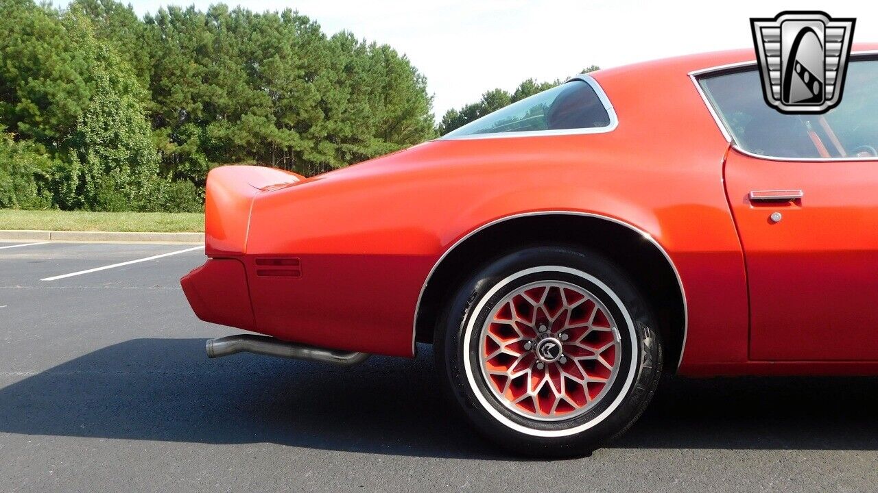 Pontiac-Firebird-1979-Red-Red-3945-10