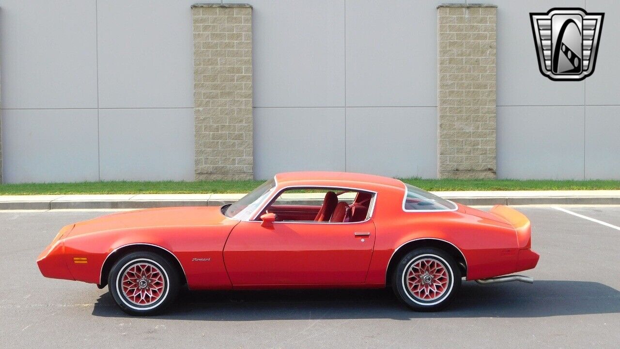 Pontiac-Firebird-1979-Red-Red-3945-3