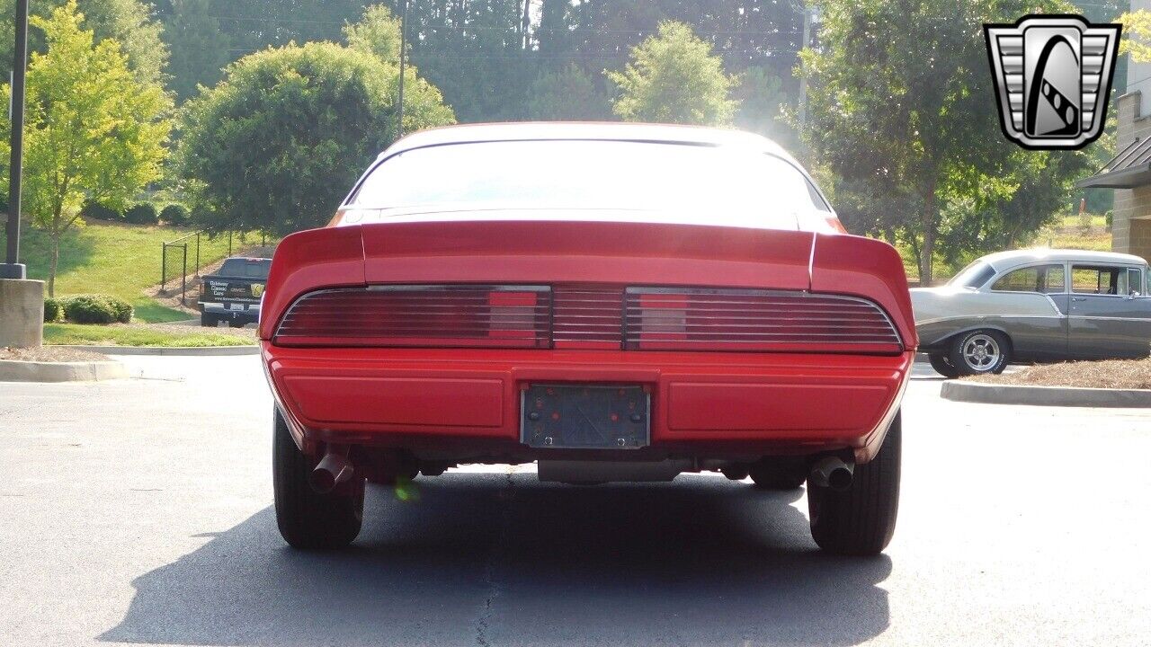 Pontiac-Firebird-1979-Red-Red-3945-4