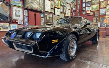 Pontiac-Firebird-1981-black-76448-5