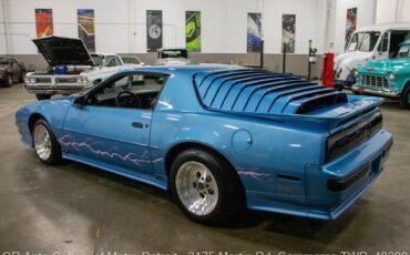 Pontiac-Firebird-1988-Blue-Black-21504-3