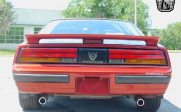 Pontiac-Firebird-1989-Red-Gray-79268-6