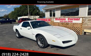 Pontiac-Firebird-1992-white-110542