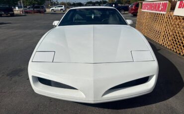 Pontiac-Firebird-1992-white-110542-6