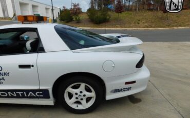 Pontiac-Firebird-1994-White-White-43311-7