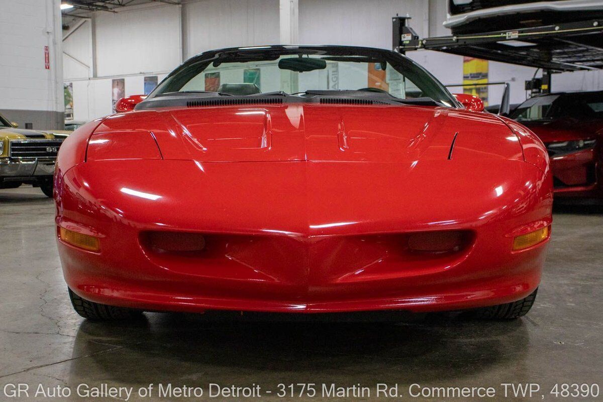 Pontiac-Firebird-1995-Red-Black-86111-11