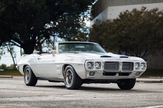 Pontiac-Firebird-Cabriolet-1969-White-White-66587-11