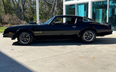 Pontiac-Firebird-Cabriolet-1976-Black-Black-16610-10