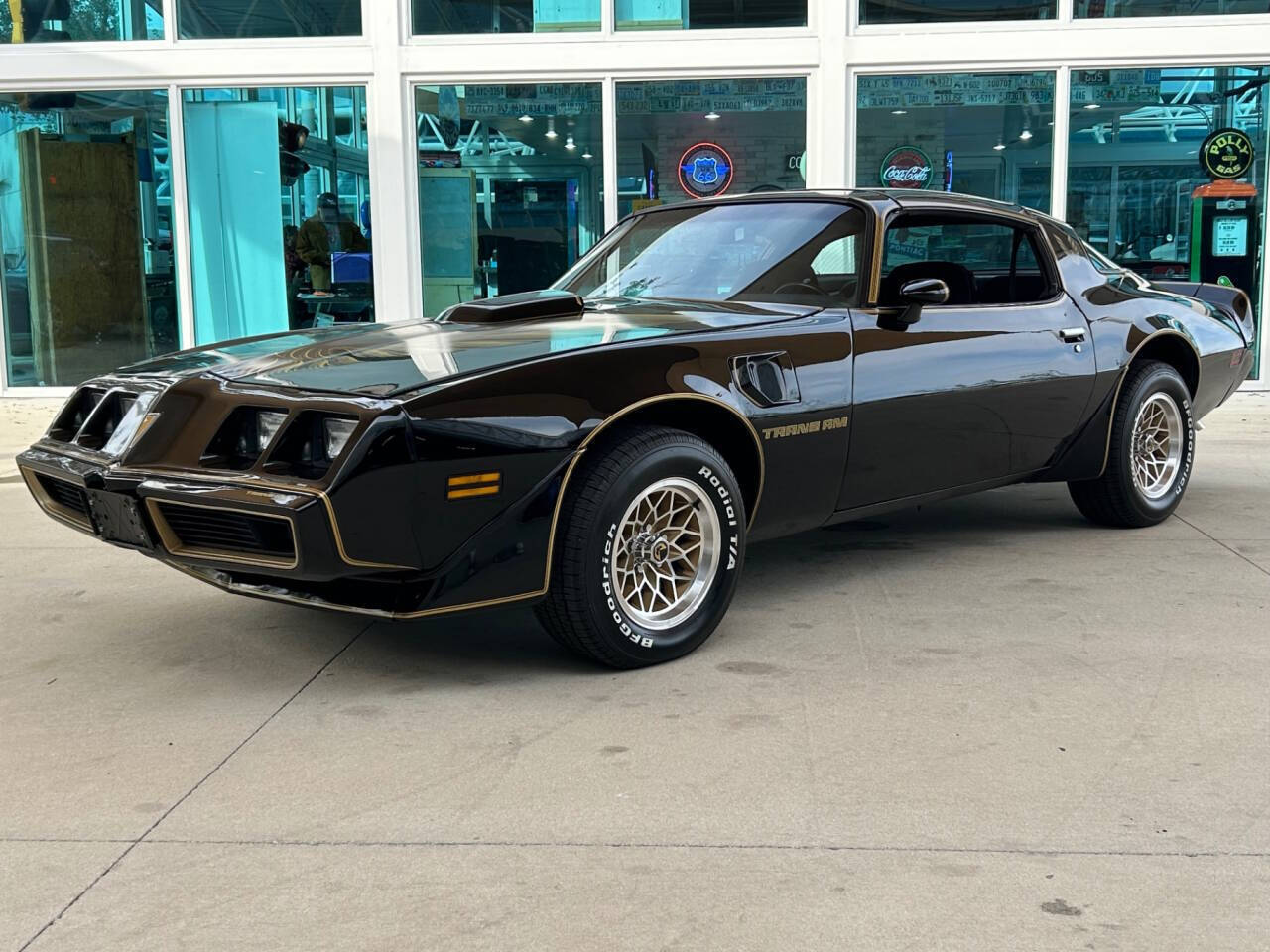 Pontiac-Firebird-Cabriolet-1979-Black-Black-82736-8