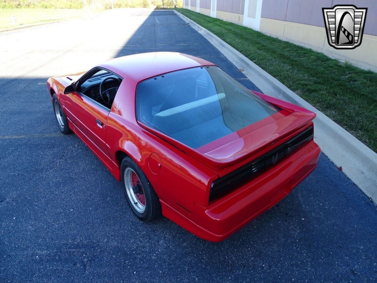 Pontiac-Firebird-Cabriolet-1988-Red-Gray-153218-4