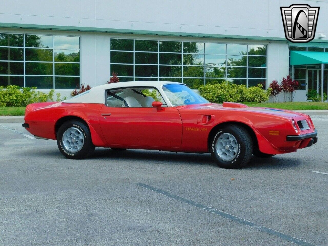 Pontiac-Firebird-Coupe-1974-Red-White-63835-8