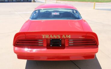 Pontiac-Firebird-Coupe-1977-Red-Black-39900-4