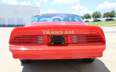 Pontiac-Firebird-Coupe-1977-Red-Black-39900-5