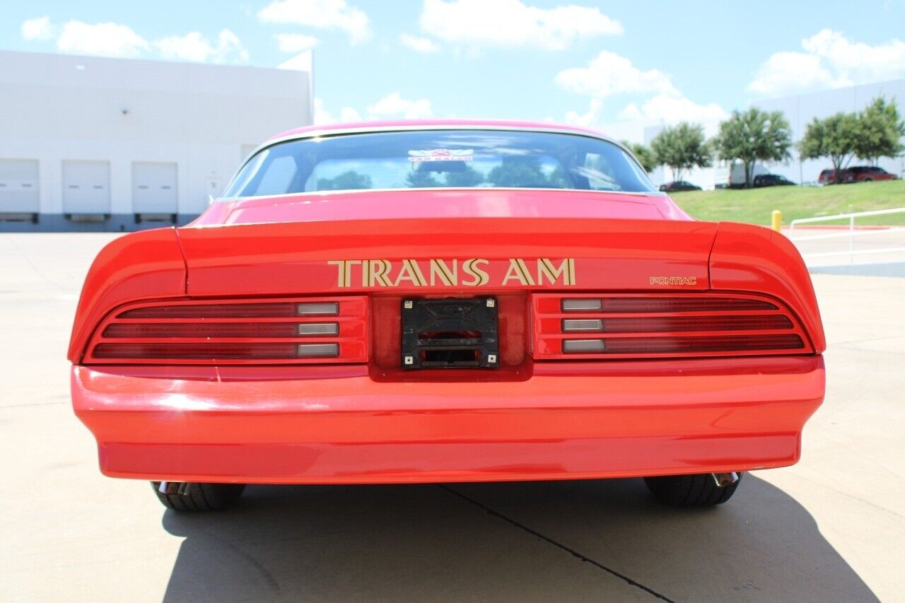 Pontiac-Firebird-Coupe-1977-Red-Black-39900-5