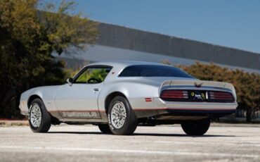 Pontiac-Firebird-Coupe-1977-Silver-Black-1788-13