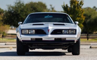 Pontiac-Firebird-Coupe-1977-Silver-Black-1788-20