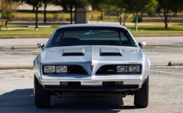 Pontiac-Firebird-Coupe-1977-Silver-Black-1788-21