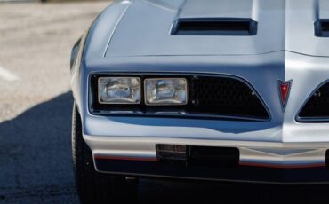 Pontiac-Firebird-Coupe-1977-Silver-Black-1788-26