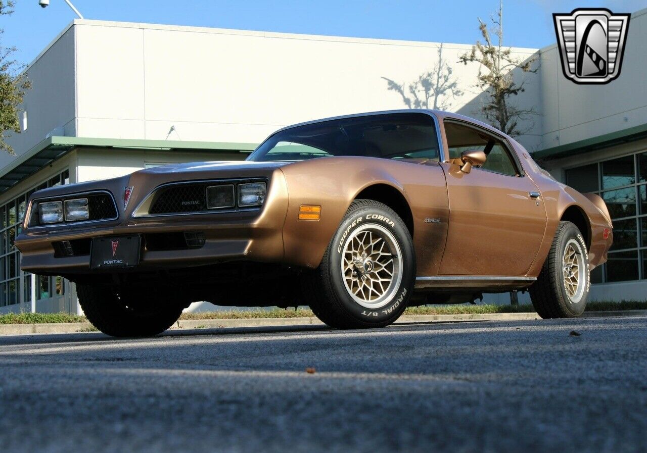 Pontiac-Firebird-Coupe-1978-Gold-Beige-67464-2