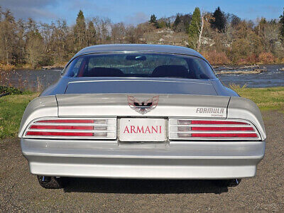 Pontiac-Firebird-Coupe-1978-Silver-Red-40161-6