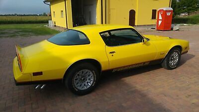 Pontiac-Firebird-Coupe-1978-Yellow-Black-16093-6