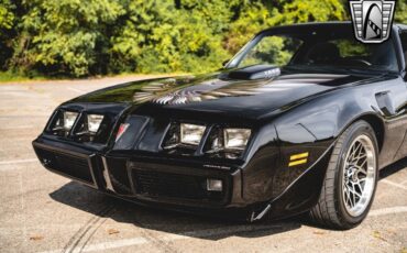 Pontiac-Firebird-Coupe-1979-Black-Black-119320-10