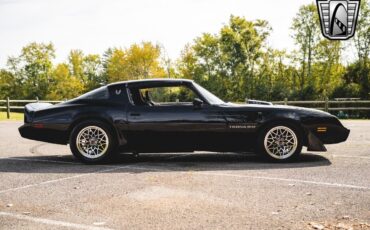 Pontiac-Firebird-Coupe-1979-Black-Black-119320-7