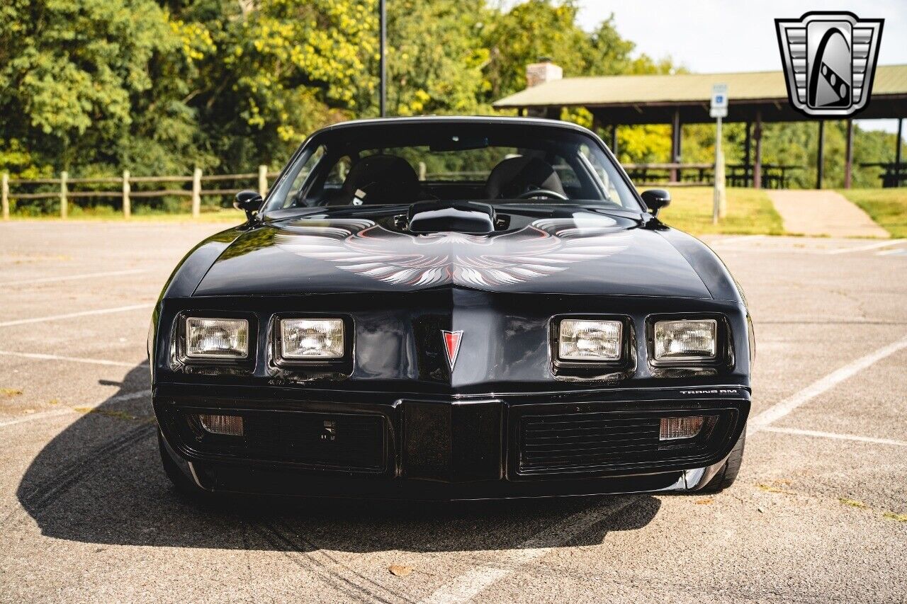 Pontiac-Firebird-Coupe-1979-Black-Black-119320-9