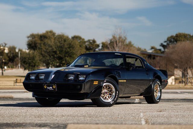 Pontiac-Firebird-Coupe-1979-Black-Black-36922-1