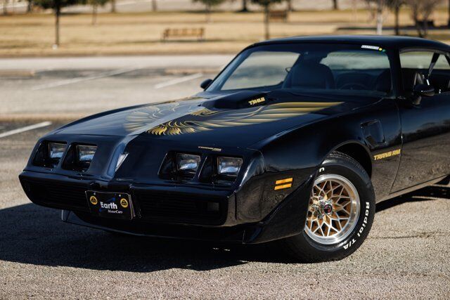 Pontiac-Firebird-Coupe-1979-Black-Black-36922-14