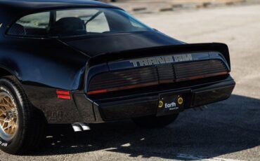 Pontiac-Firebird-Coupe-1979-Black-Black-36922-18