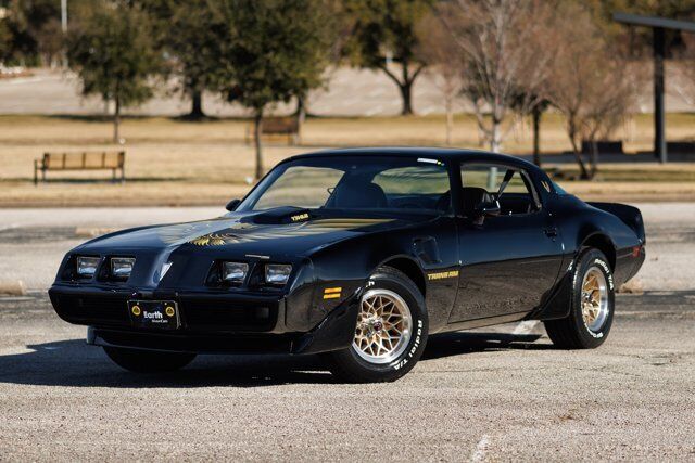 Pontiac-Firebird-Coupe-1979-Black-Black-36922-2