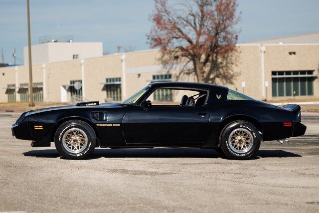 Pontiac-Firebird-Coupe-1979-Black-Black-36922-20