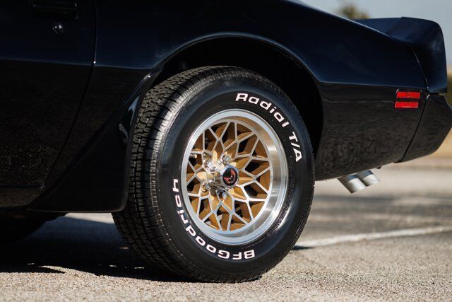 Pontiac-Firebird-Coupe-1979-Black-Black-36922-26