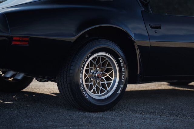 Pontiac-Firebird-Coupe-1979-Black-Black-36922-27