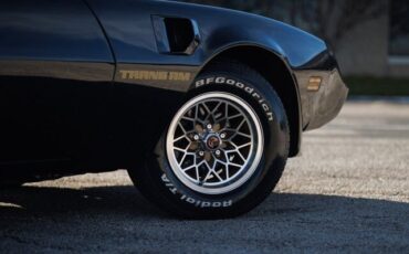 Pontiac-Firebird-Coupe-1979-Black-Black-36922-28